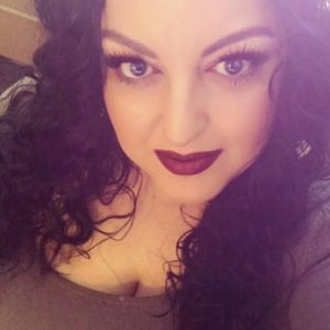 Meet your Posher, Ayida